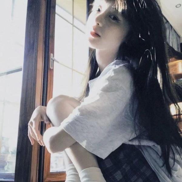 天才少女福尔摩斯2